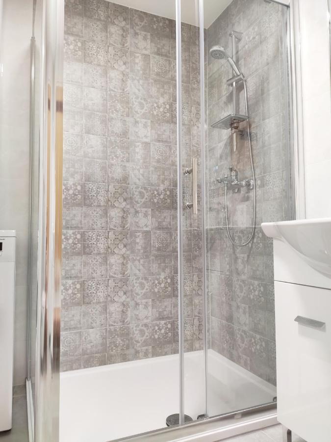 White Studio Apartman Пула Екстер'єр фото