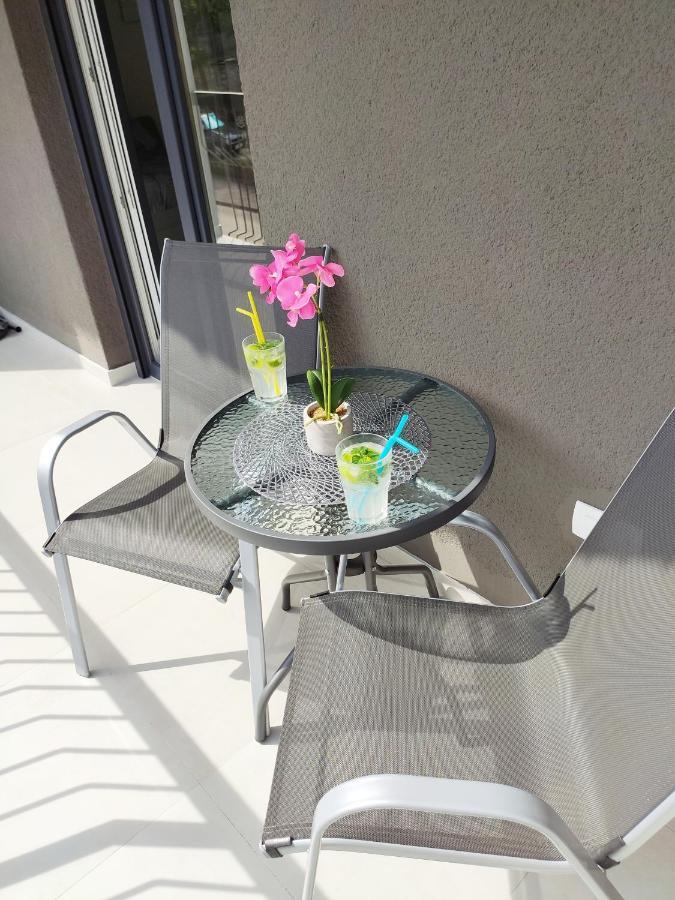 White Studio Apartman Пула Екстер'єр фото